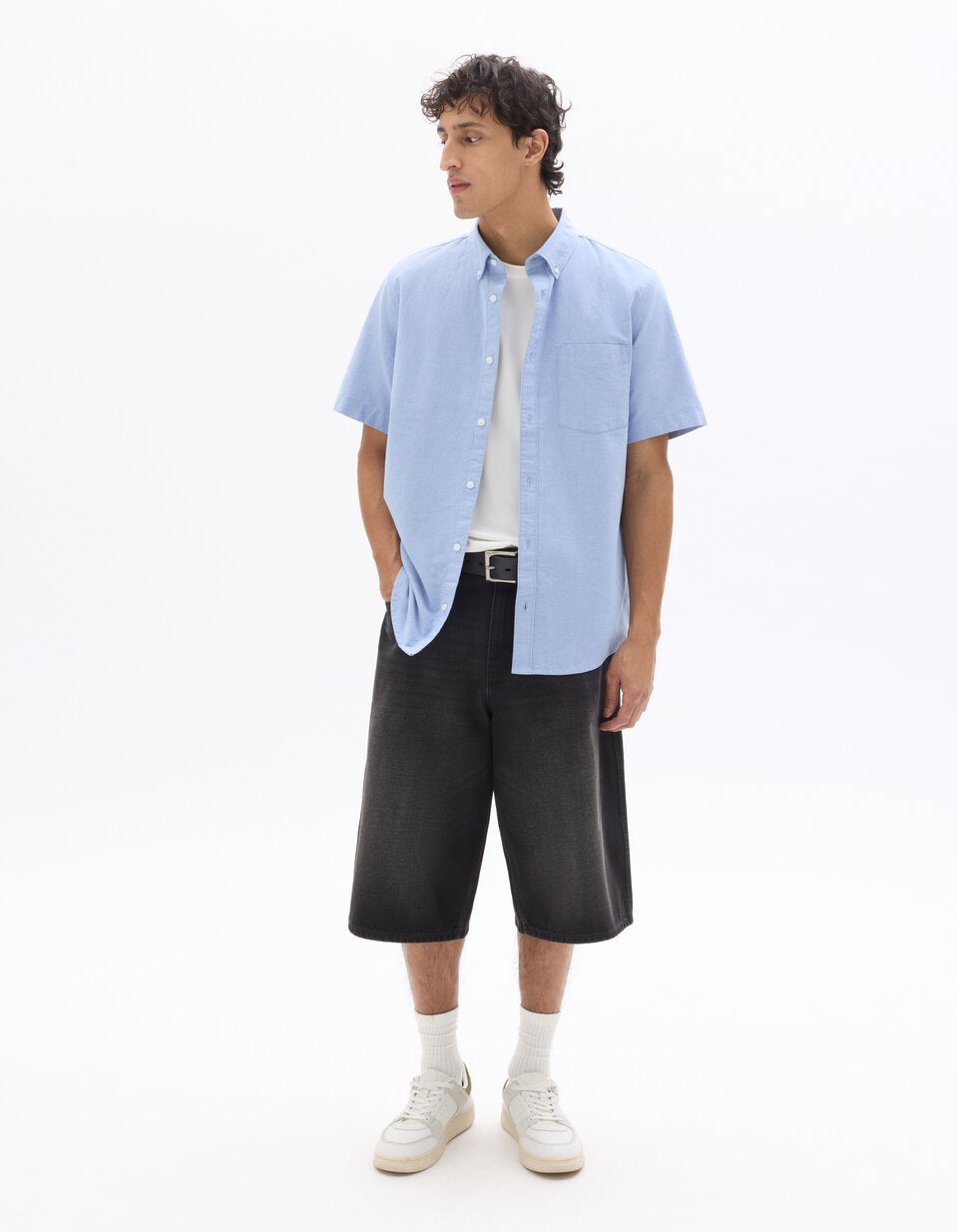 Regular-Fit Pure Cotton Oxford Short-Sleeve Shirt - Blue — view 3
