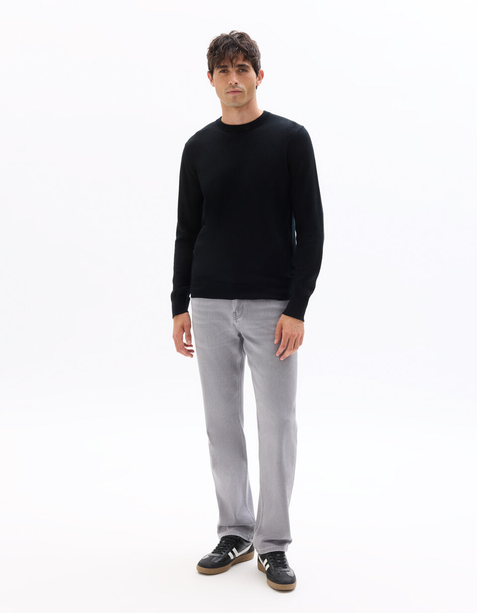 C.35 Straight-Fit Stretch Knit Jeans - Light Grey — view 2