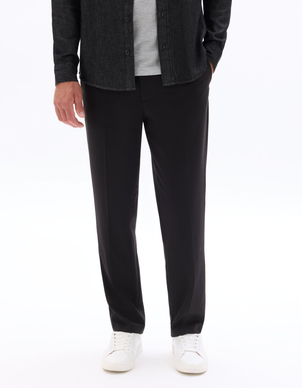 24H Loose-Fit Stretch Trousers - Black — view 3