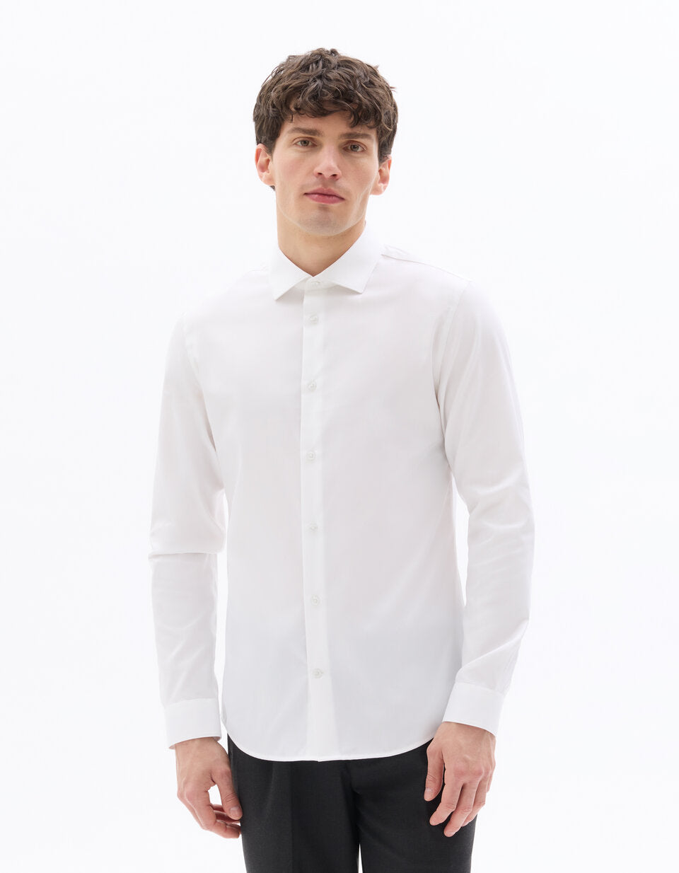 Slim-Fit Pure Cotton Non-Iron Cutaway-Collar Shirt - White — view 3