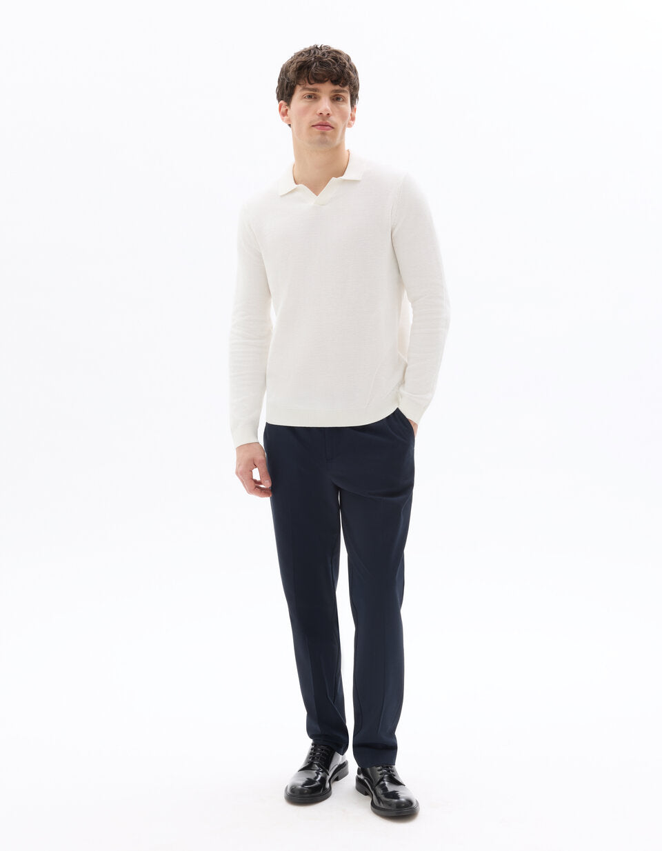 Smart Straight-Fit Bi-Stretch Trousers - Navy — view 2